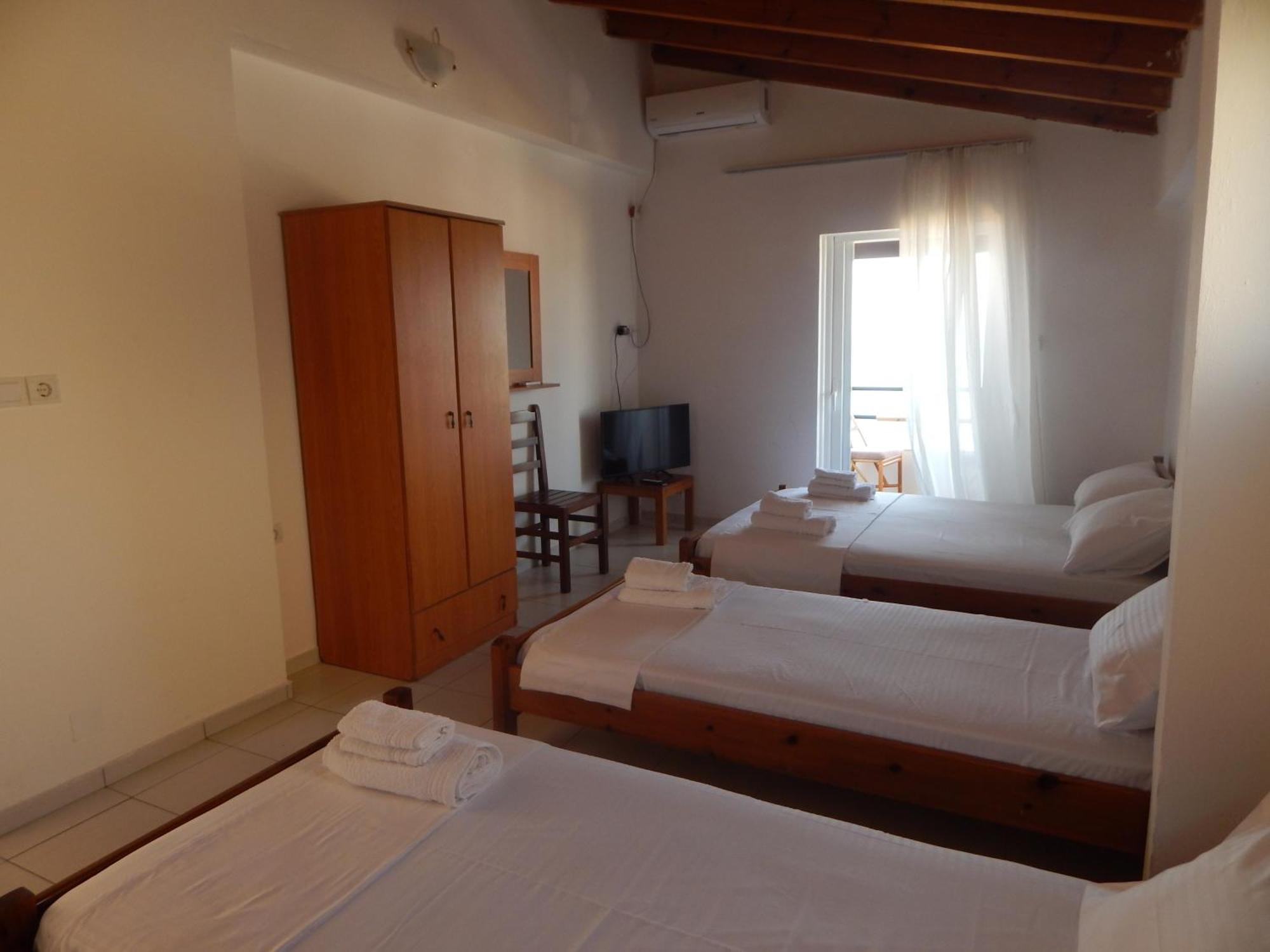 Bel Air Rooms Himare Exterior photo
